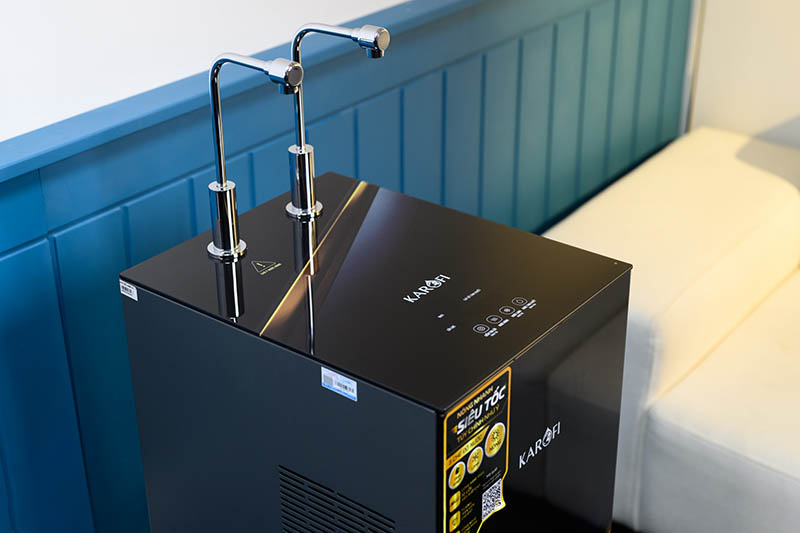 Hình ảnh thực tế máy lọc nước nóng lạnh Karofi KAD N89 ảnh 1