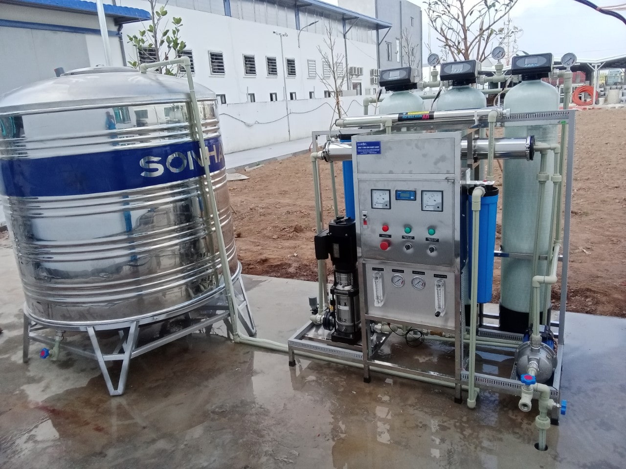 máy lọc nước công nghiệp Karofi 250 lít/h KCN-250 ảnh thực tế