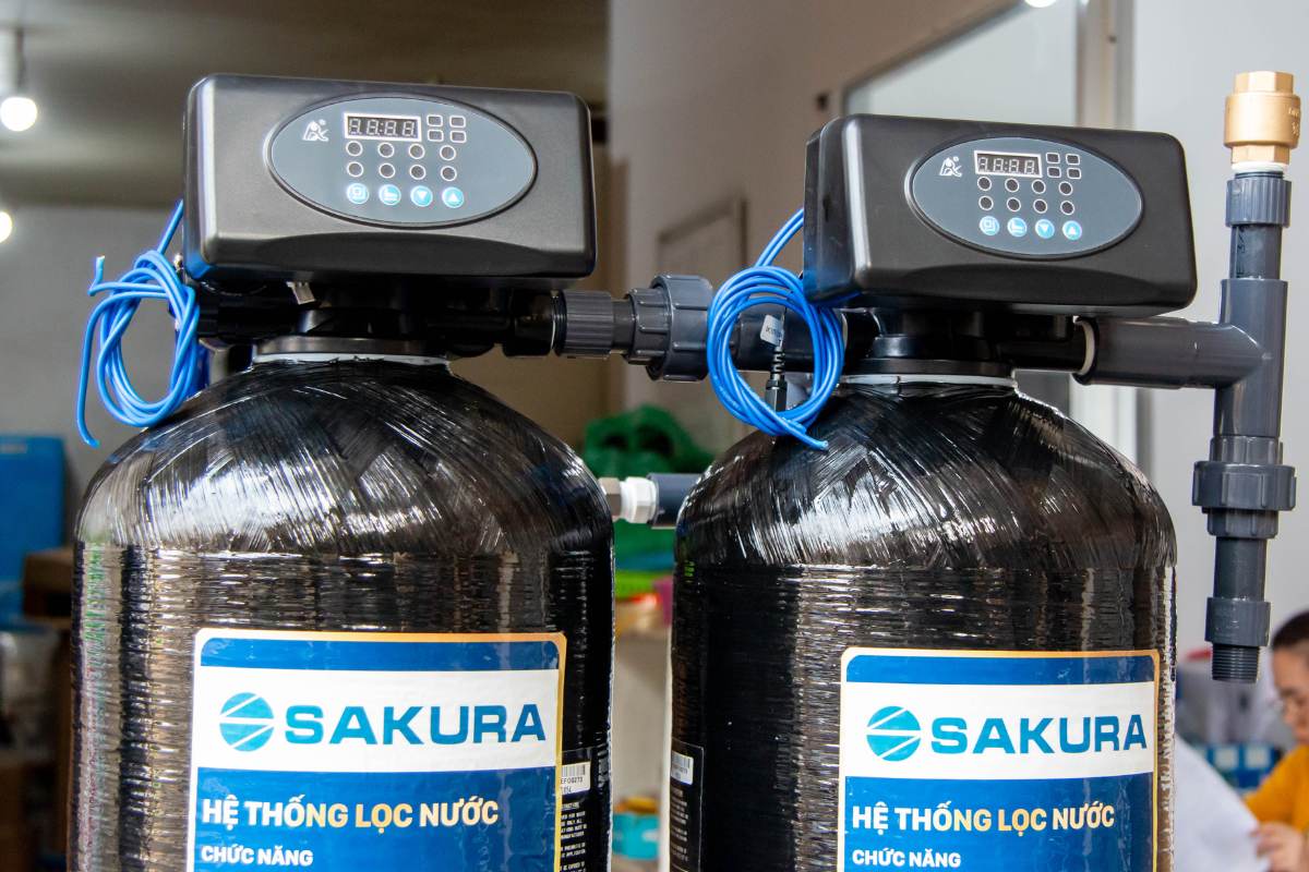 Ảnh thực tế máy lọc nước đầu nguồn Sakura SKT212C