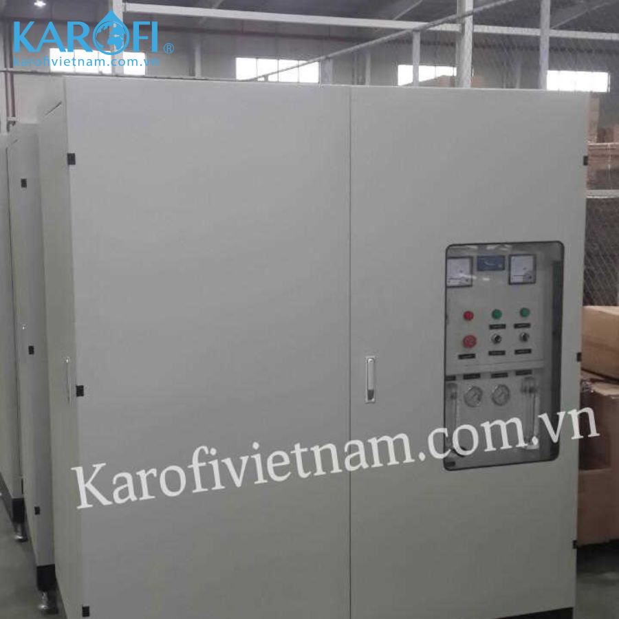 Hệ thống lọc nước RO công nghiệp công suất 500 lít/h có vỏ tủ KCN-500-T