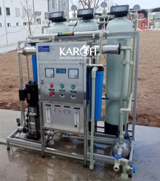  Hệ thống lọc nước RO công nghiệp công suất 250 L/H có vỏ tủ KCN-250-T